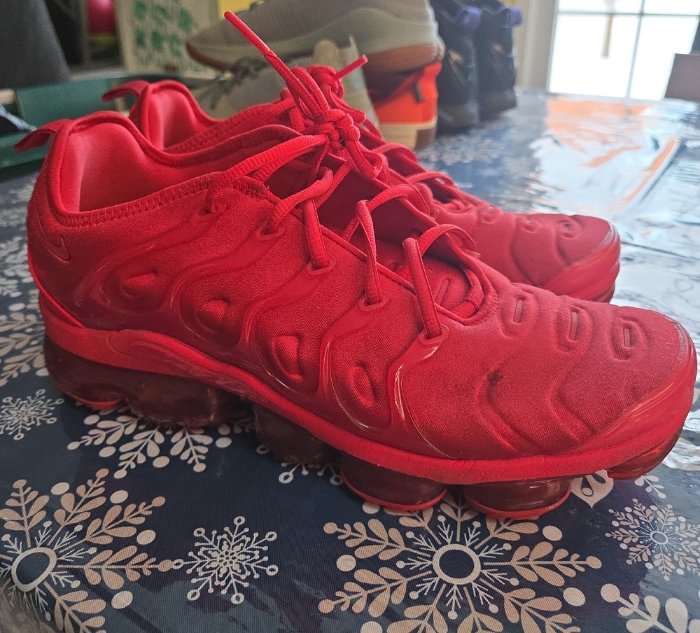 Nike Air Vapormax Plus ‘Triple Red’ University Red CW6973-600 Men’s 10.5